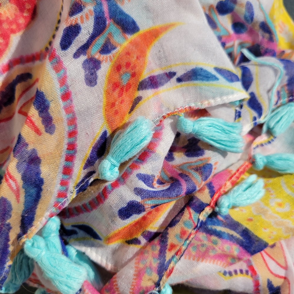 LOFT Outlet Infinity Scarf with Tassels ~ Boho & Beachy ~ VGUC ~ FINAL PRICE! - Picture 5 of 9